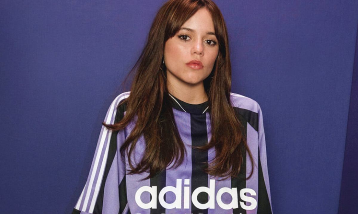「星期三」珍娜·奥尔特加与 adidas 达成合作伙伴关系