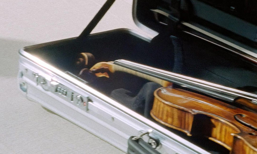 RIMOWA x GEWA 特别版小提琴盒隆重推出