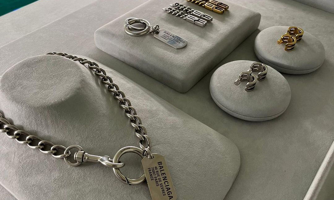 BALENCIAGA 新季配饰近览