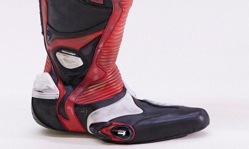 潜在爆款？BALENCIAGA 2023 秋冬系列配饰细观