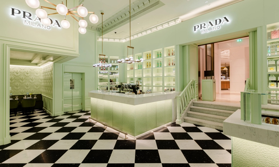 PRADA Caffè 将在伦敦哈罗德百货公司开业
