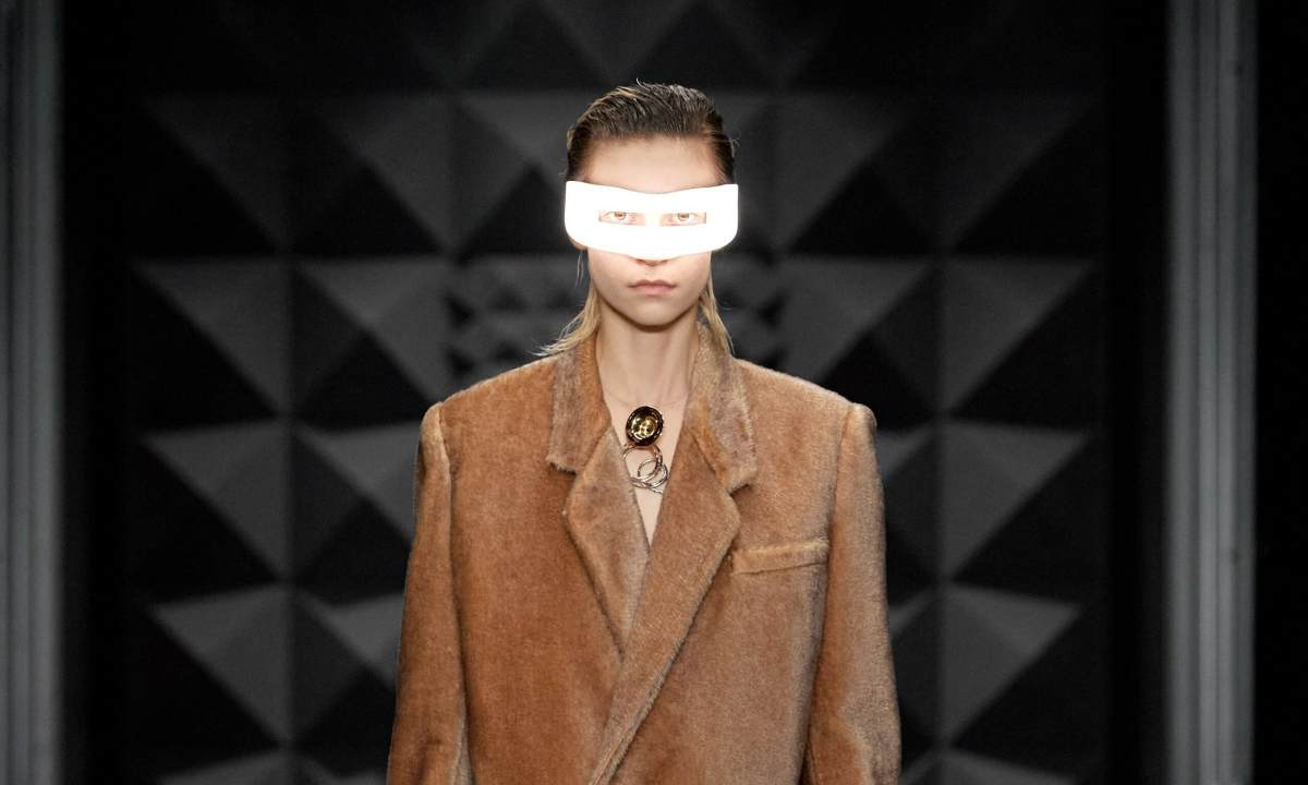 众星云集，LOUIS VUITTON 正式发布 2023 秋冬女子成衣系列