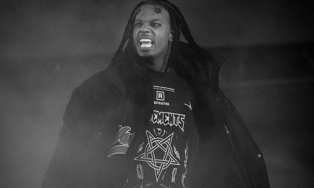 哥特、宗教、亚文化？Playboi Carti 在玩一种什么造型风格？