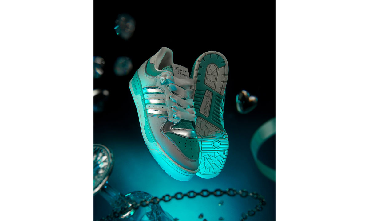 爱意恒久远，adidas 为浪漫佳节打造 Rivalry「Forever Young」新配色