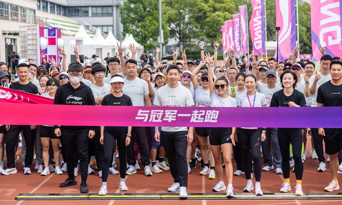 马龙、孙颖莎、许昕引燃李宁「与冠军一起跑」计划