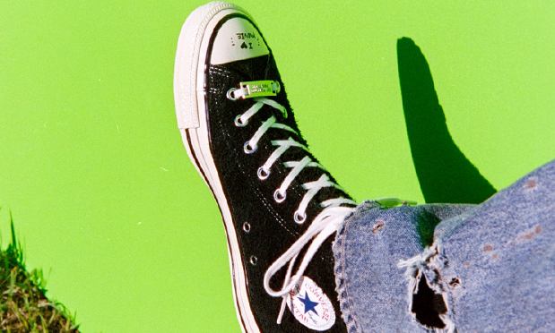 CONVERSE x DAIRIKU 发布合作鞋款「ALL STAR US HI x DAIRIKU」