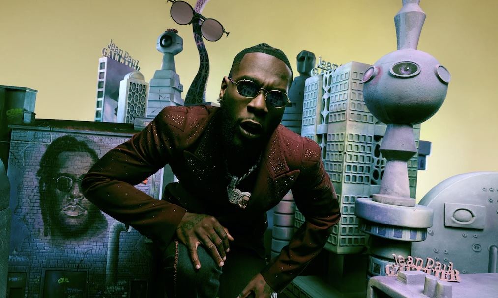 Jean Paul Gaultier x Burna Boy 合作太阳镜发布