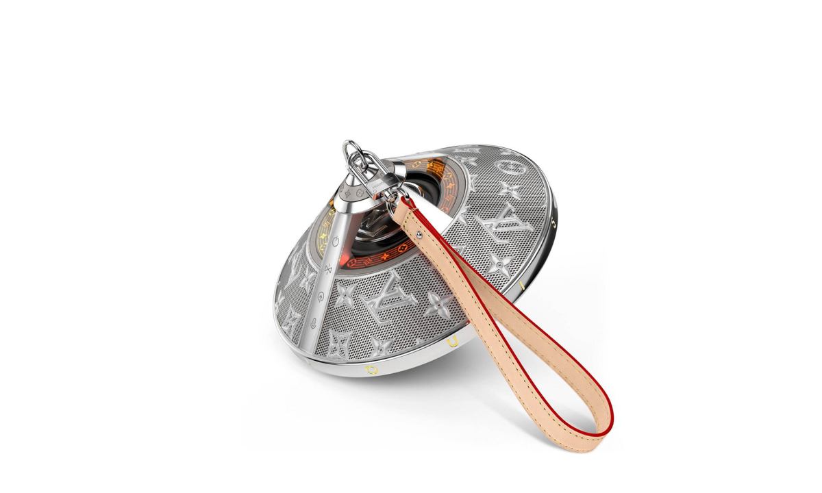 LOUIS VUITTON Horizon Light Up 便携音箱推出新配色