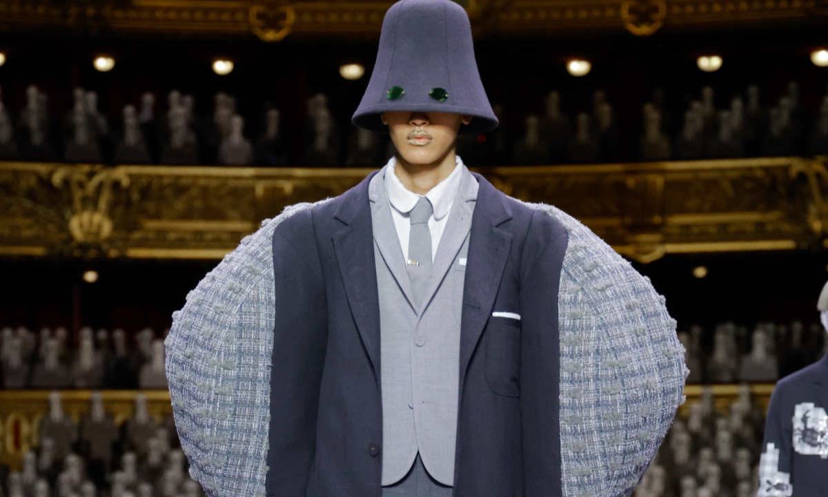 Thom Browne 发布 2023-2024 秋冬高定时装首秀