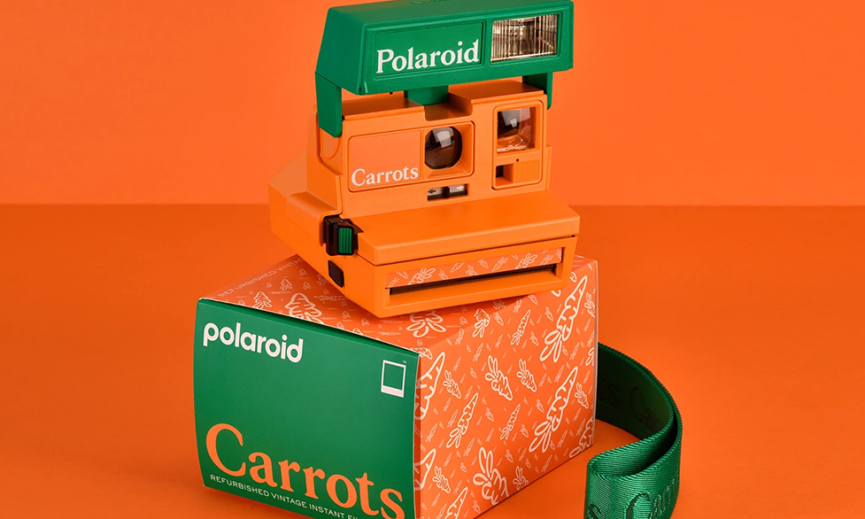 Retrospekt x Carrots 推出联名系列宝丽来相机