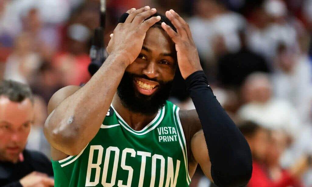 首个 3 亿合同诞生！杰伦·布朗刷新 NBA 历史最大合同