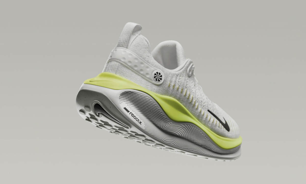 Nike 发布全新 ReactX 泡绵科技