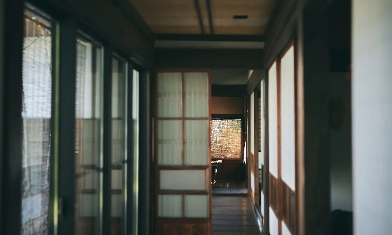 无印良品上线「MUJI BASE KAMOGAWA」独栋 Airbnb 民宿企划