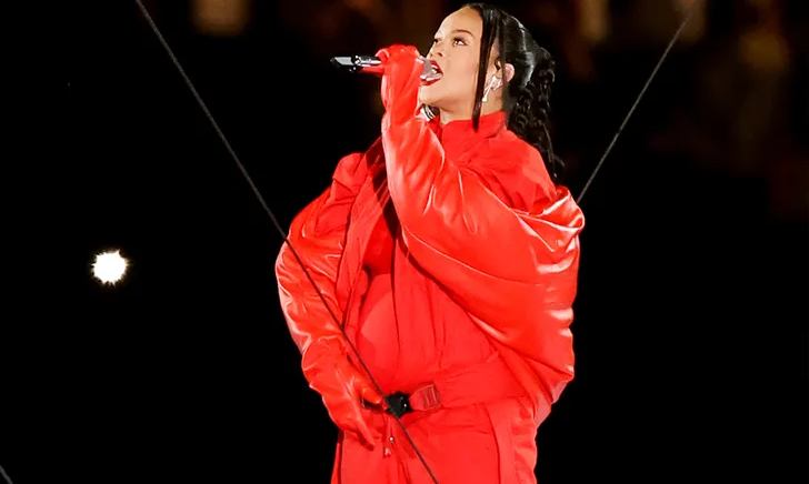 Rihanna 再为人母，已顺利完成二胎生产