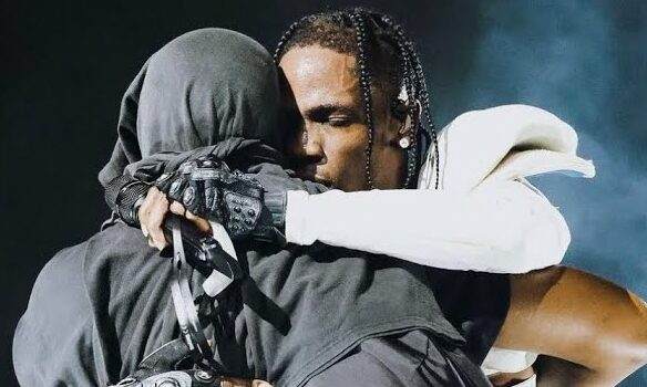 Ye 与 Travis Scott 联手表演引爆罗马