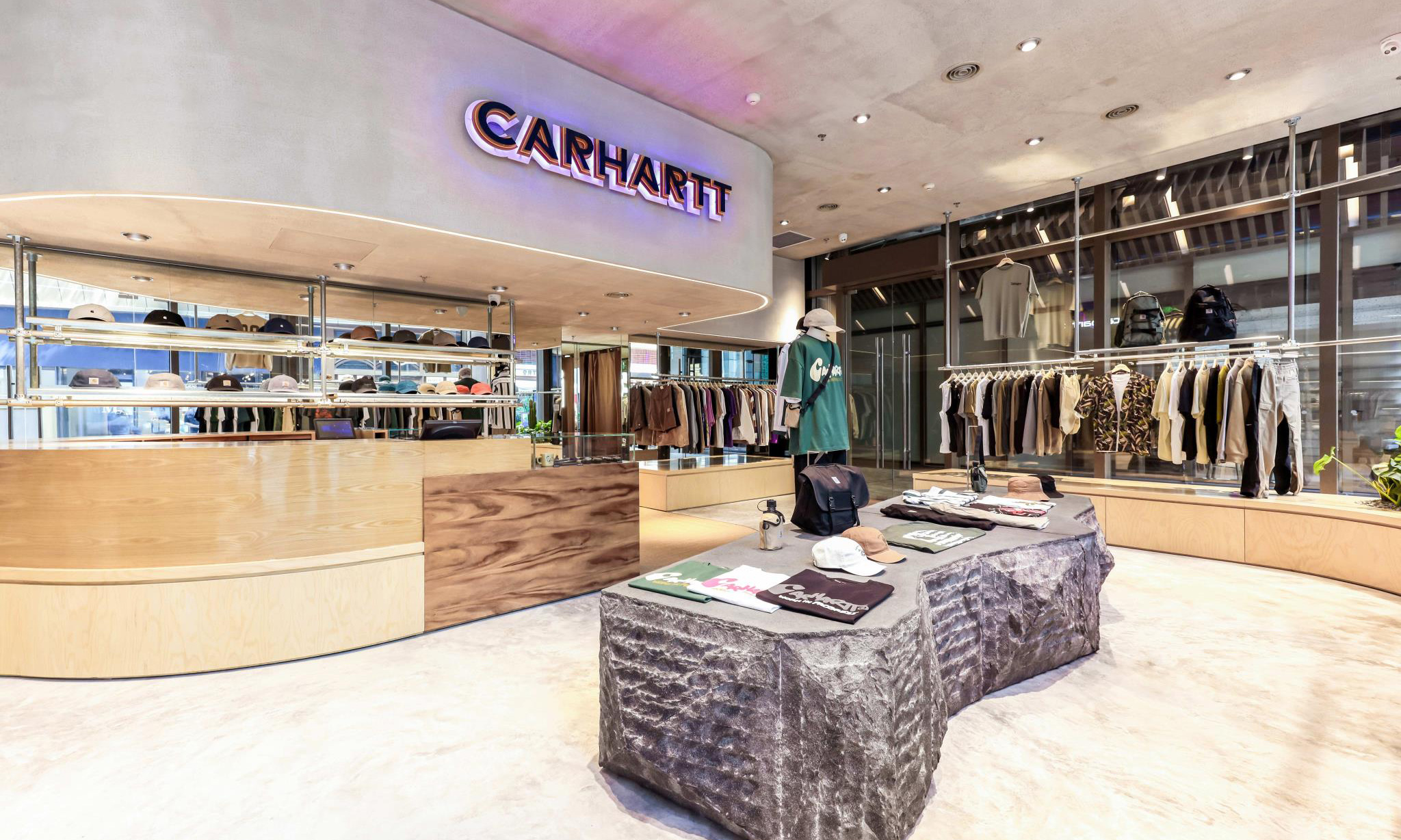 Carhartt WIP 全新武汉 K11 旗舰店正式开幕