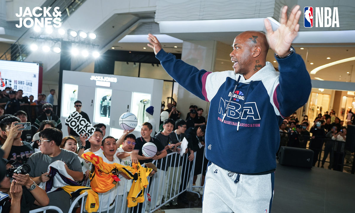 JACK & JONES 杰克琼斯与斯蒂芬·马布里发布 NBA 全新联名系列