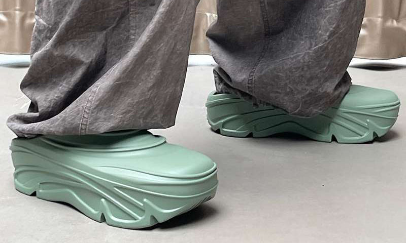 RAL7000STUDIO x BERSHKA 合作鞋款即将发布