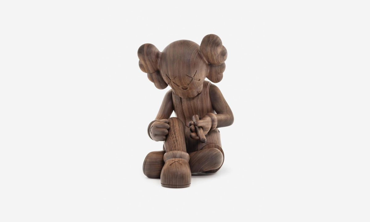 KAWS 「BETTER KNOWING」木质手办即将发售