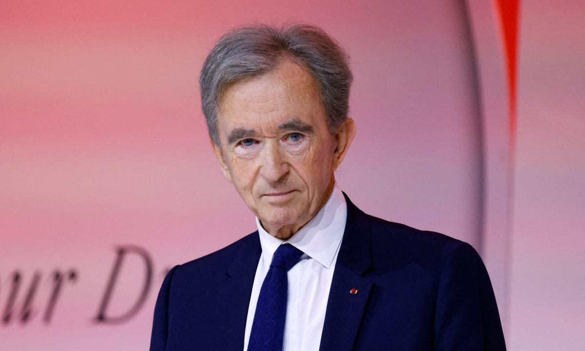LVMH 股价下跌，掌门人 Bernard Arnault 世界第二富豪的位置被取代