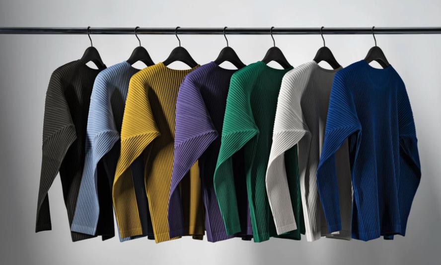 HOMME PLISSÉ ISSEY MIYAKE 推出 10 周年纪念单品