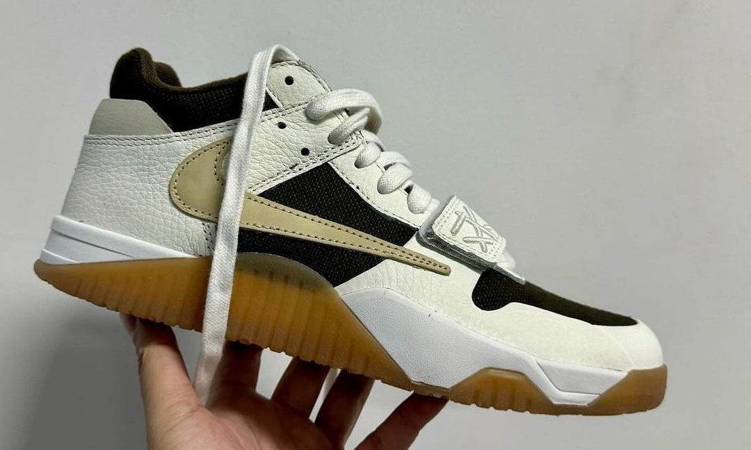 Travis Scott 与 Jordan Brand 合作款「Jordan Jumpman Jack」鞋款曝光高清近赏照