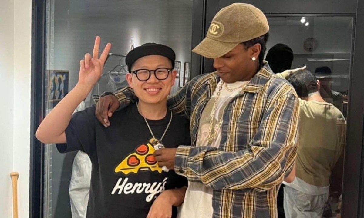 HUMAN MADE 与 VERDY 的 Henry’s PIZZA 合作 T 恤登场