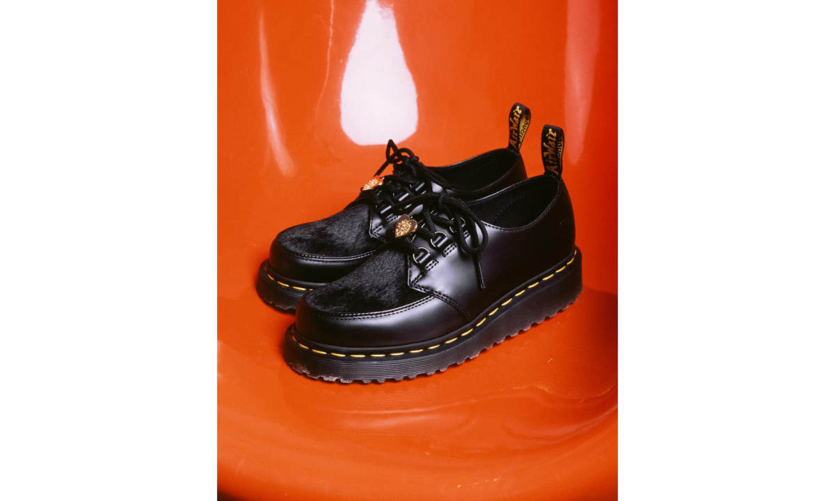 Dr. Martens x Girls Don’t Cry 发售日期公开
