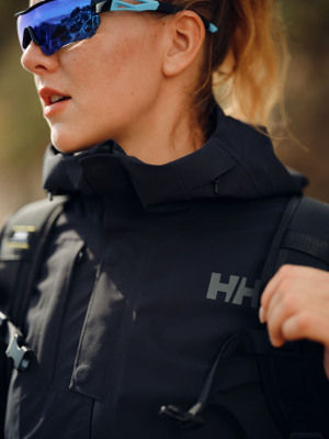 h&m冲锋衣,Helly Hansen HEXPLORER 系列专业级冲锋衣焕新上市