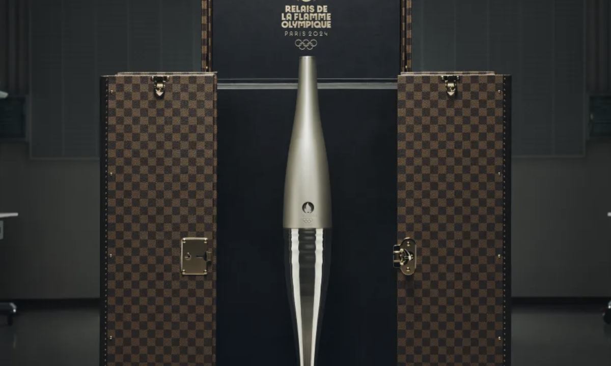 LOUIS VUITTON 为巴黎奥运定制特别版 Trunk