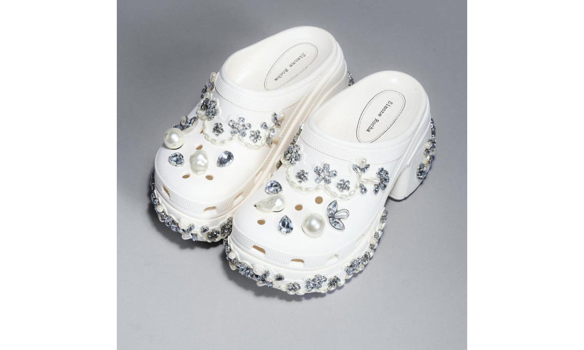 Simone Rocha x Crocs 合作鞋款即将推出