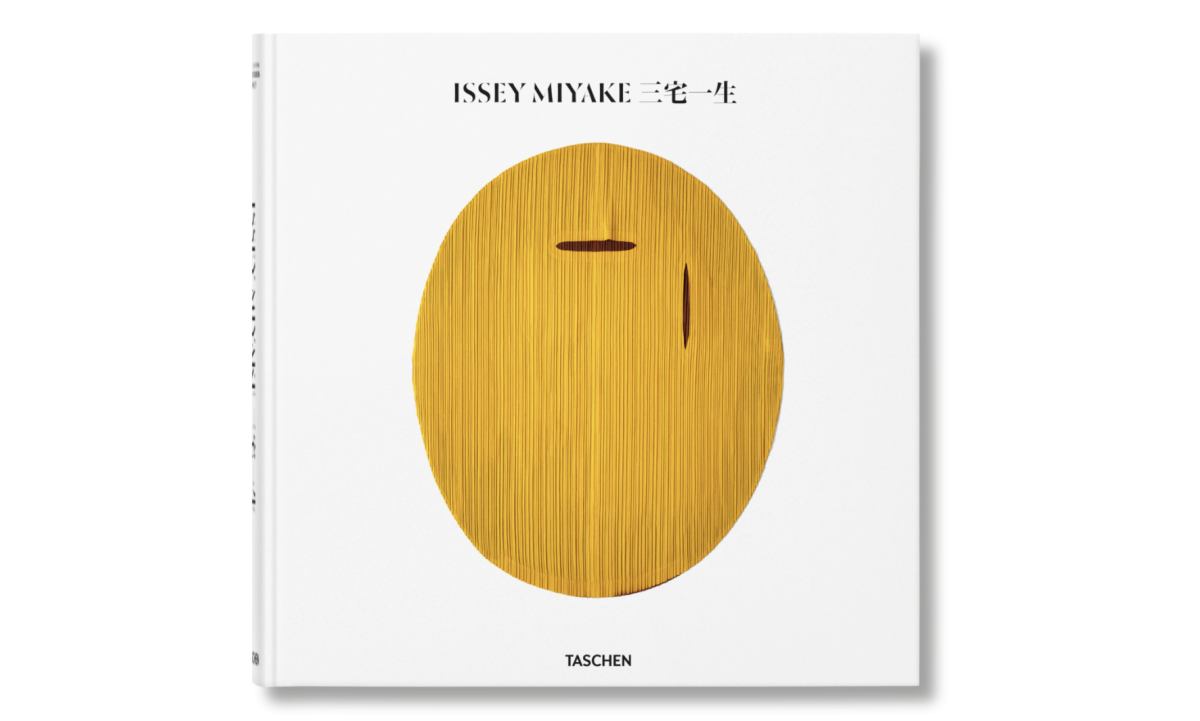 TASCHEN 推出《ISSEY MIYAKE 三宅一生》书籍