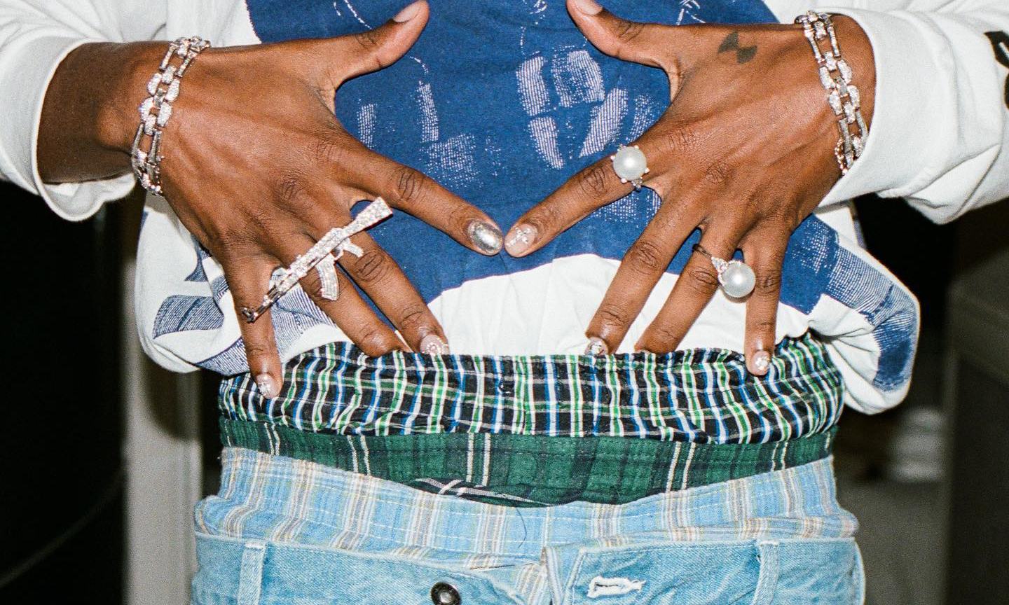 A$AP Rocky 推出《Don’t Be Dumb》周边单品