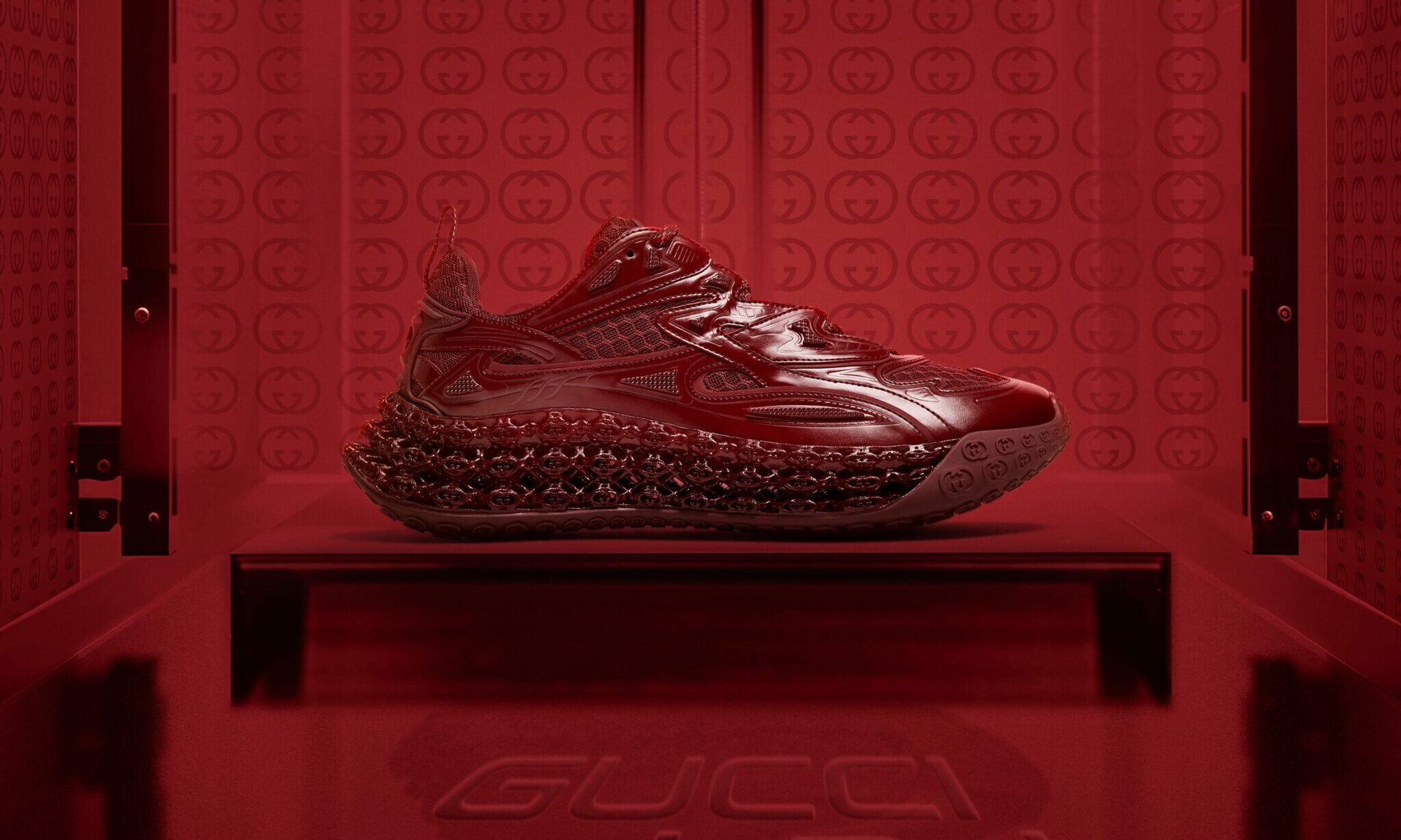 GUCCI 推出限量版运动鞋「Cub3d」