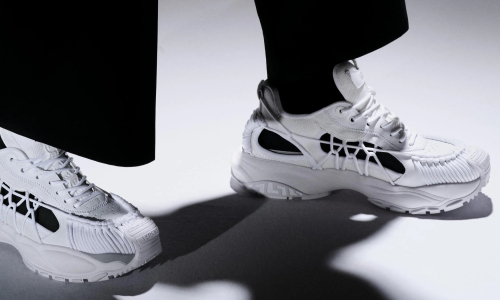 VERSACE 推出全新 Mercury 运动鞋系列
