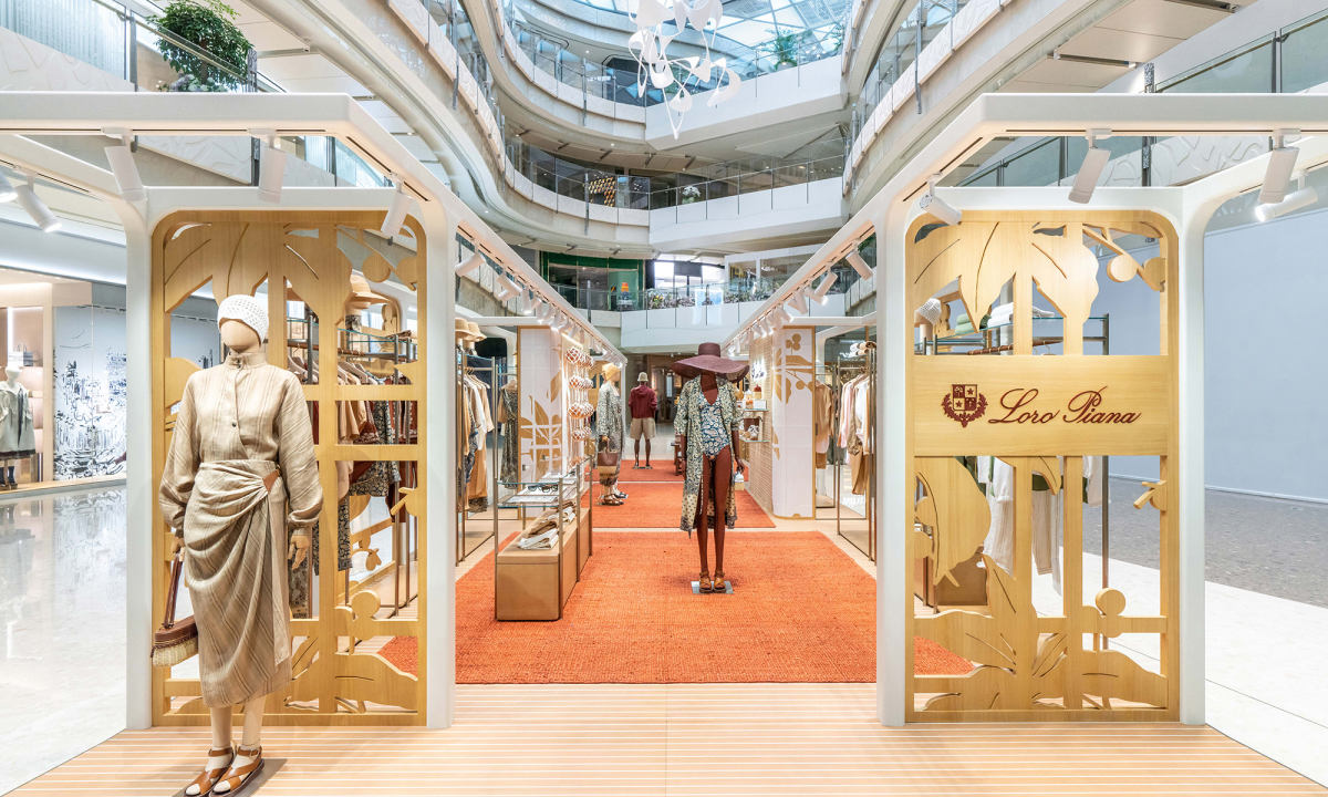 Loro Piana 2024 春夏度假系列限时体验店于上海揭幕
