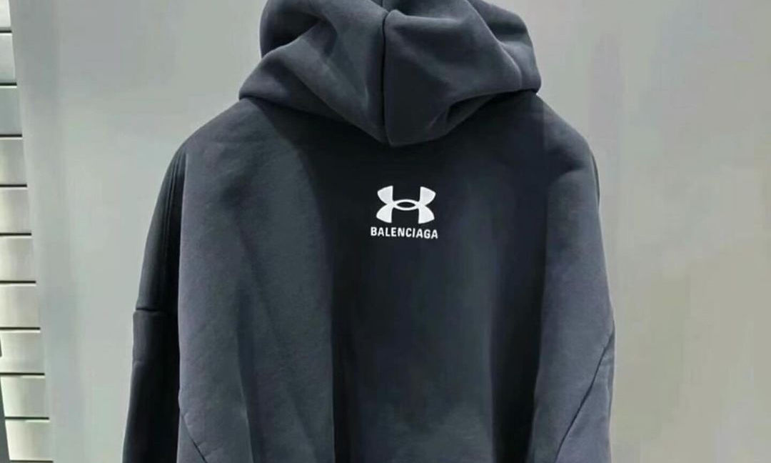 BALENCIAGA x Under Armour 合作系列服装单品亮相