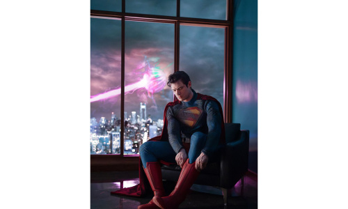 新一代超人首次亮相，预告明年 7 月上映