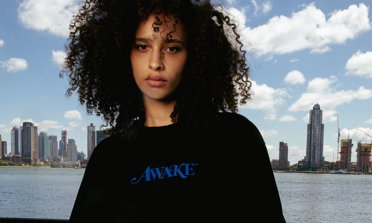 Awake NY 发布全新 2024 夏季 Classic Logo 系列短袖
