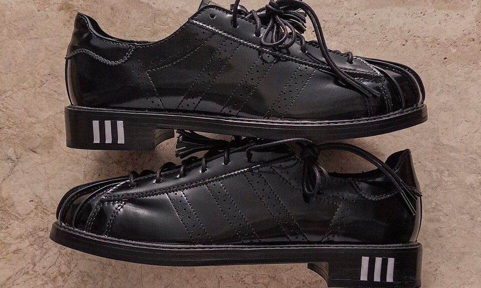 近距离欣赏 CLOT x adidas Dress Superstar