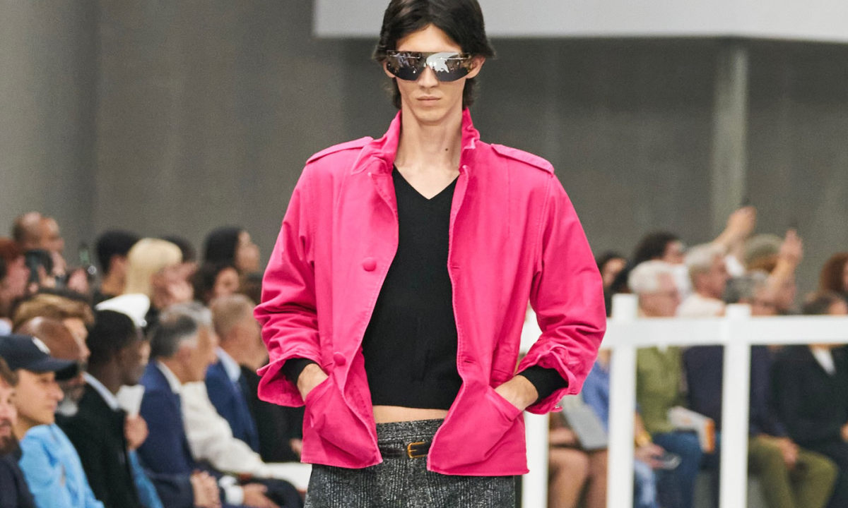 PRADA 发布 2025 春夏系列