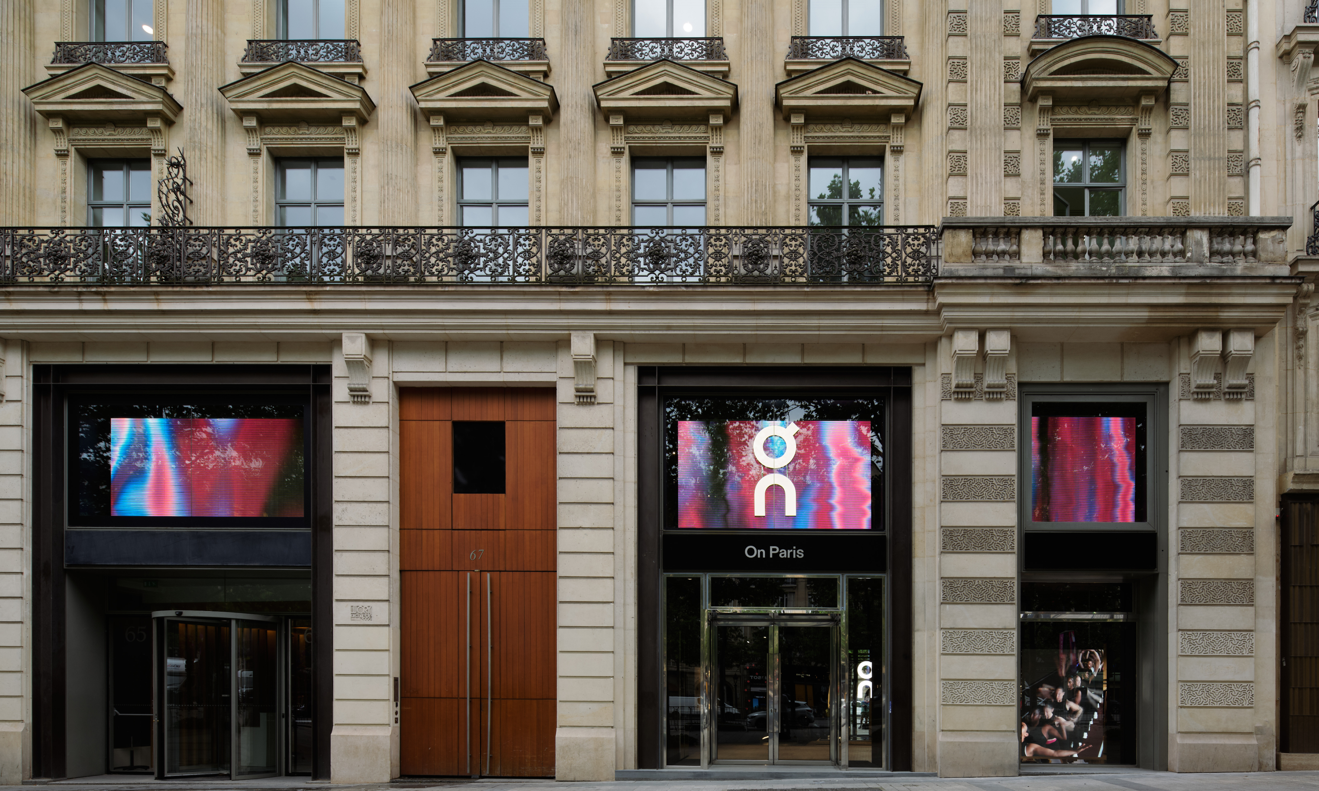 On昂跑在巴黎香榭丽舍大街开设迄今为止最大的旗舰店