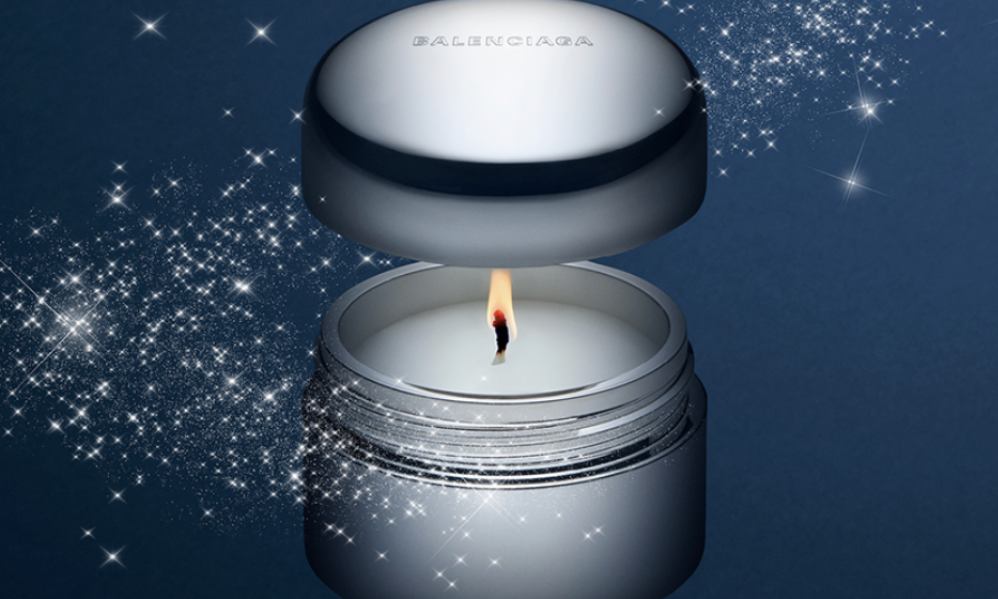 BALENCIAGA 释出 2024 假日系列