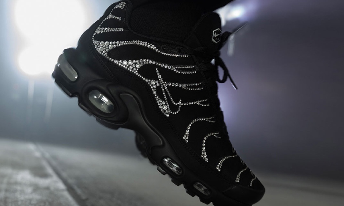 Swarovski x Nike Air Max Plus 最新合作鞋款释出