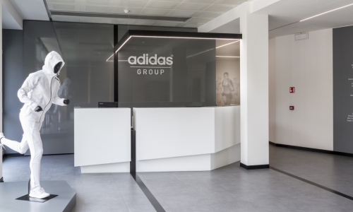 adidas 集团日本官网发布涨价公告