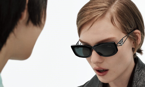 PRADA 集团延长与 EssilorLuxottica 的眼镜许可协议