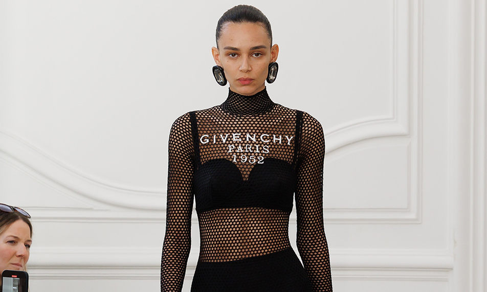 Givenchy 2025 秋冬秀场推出