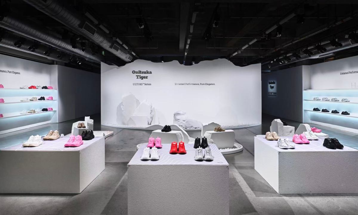 Onitsuka Tiger 鬼塚虎发布标志性新作 ULTI RS™ 系列