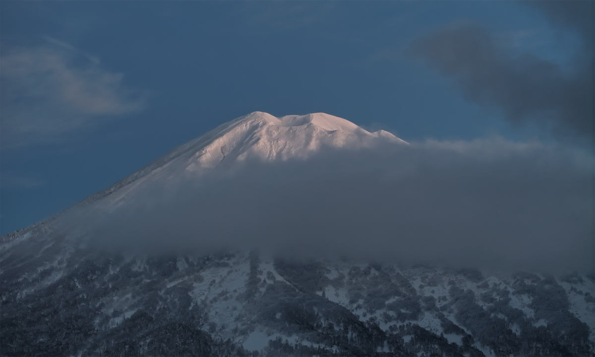 TKingTroopsTeam (TTT)  释出首支高山滑雪宣传片段