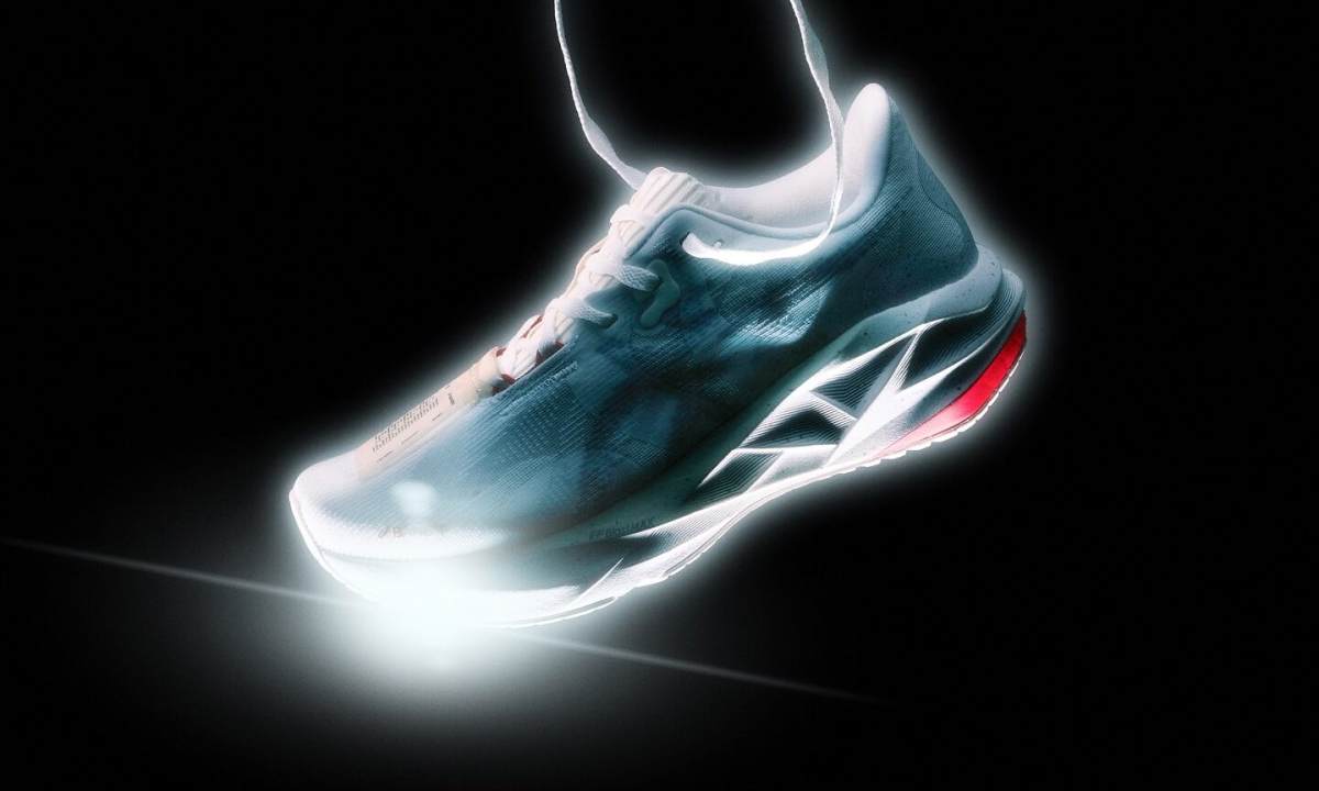 Bandit Running x ASICS Novablast 5 首个合作鞋款即将发售